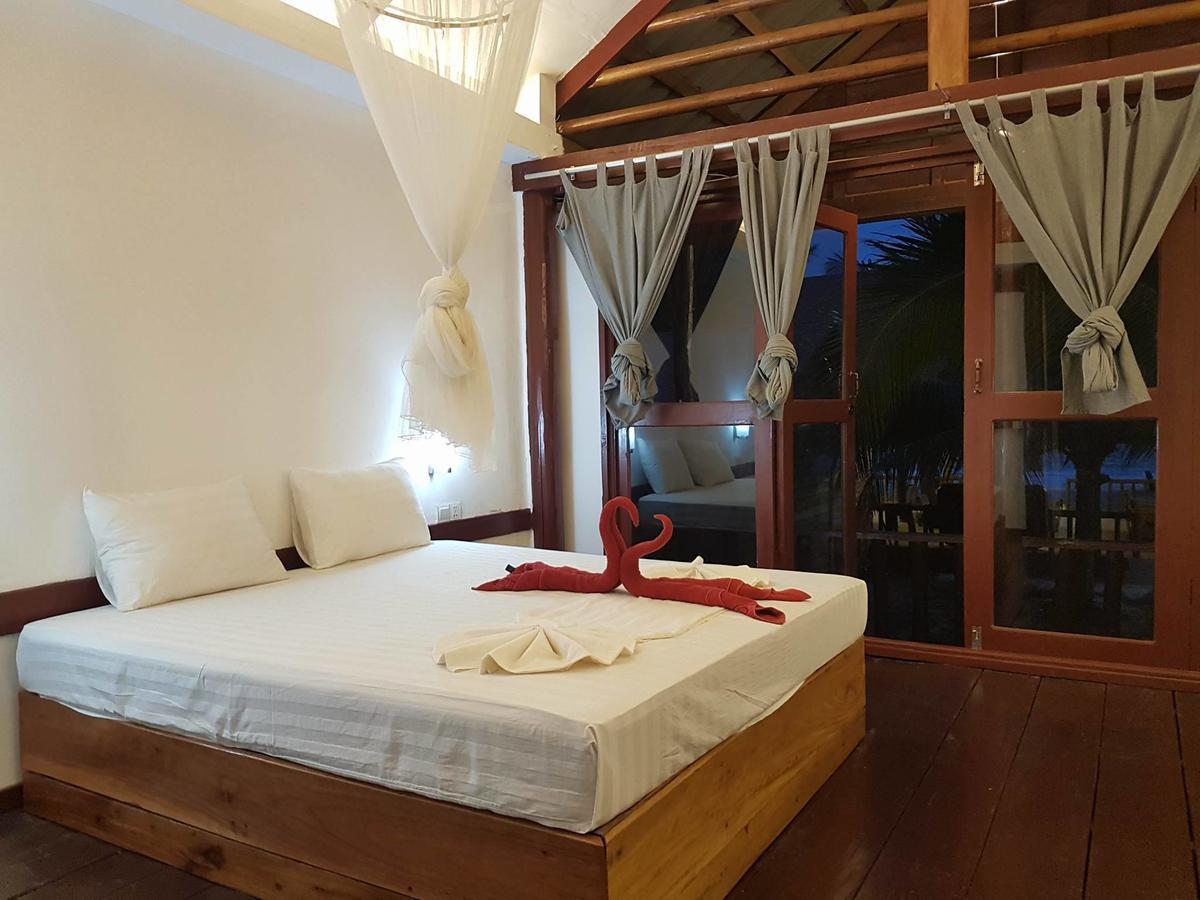 Malibu Hostel Koh Rong Extérieur photo